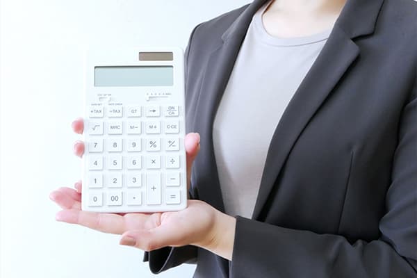 コストダウンを実現し低価格！！